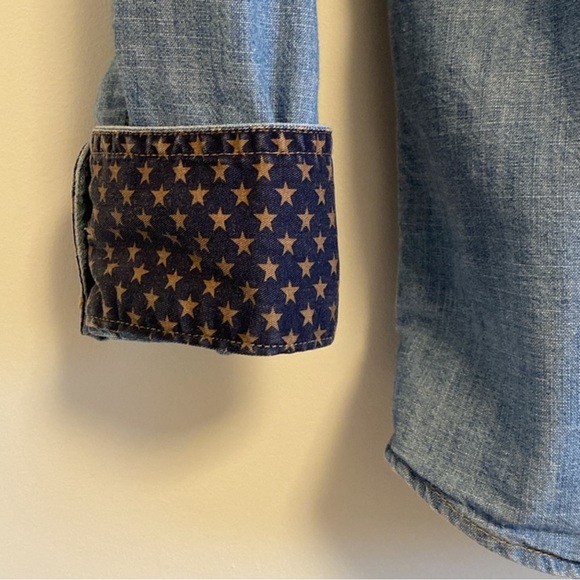 U.S. Polo Denim Stars and Stripes Button Down 🇺🇸 - Picture 5 of 10